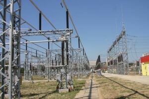 Preţul maxim al energiei electrice - 244,77 lei/MWh Preţul maxim al energiei electrice - 244,77 lei/MWh