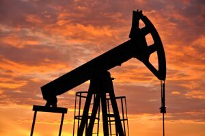 Preţurile petrolului au înregistrat cea mai mare scădere săptămânală de la criza financiară din 2008 Preţurile petrolului au înregistrat cea mai mare scădere săptămânală de la criza financiară din 2008