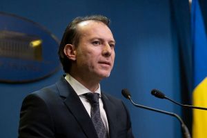 România va înregistra în 2020 o scădere economică cuprinsă între minus 2% şi minus 3% România va înregistra în 2020 o scădere economică cuprinsă între minus 2% şi minus 3%