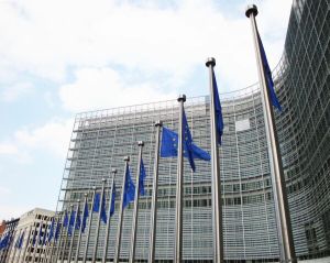 Summitul european pentru relansarea economiei afectate de coronavirus: actori, mize, blocaje şi şantaje Summitul european pentru relansarea economiei afectate de coronavirus: actori, mize, blocaje şi şantaje