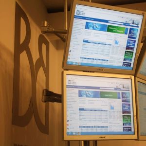 "Programul Fidelis - pas înainte pentru piaţa de capital" "Programul Fidelis - pas înainte pentru piaţa de capital"