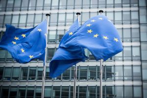 "Fonduri europene de douã miliarde de euro ar trebui sã intre în economie, în urmãtoarele 6 luni" "Fonduri europene de douã miliarde de euro ar trebui sã intre în economie, în urmãtoarele 6 luni"