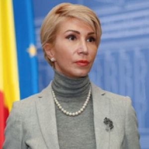 "România nu va fi nevoită să acceseze un împrumut de la FMI" "România nu va fi nevoită să acceseze un împrumut de la FMI"