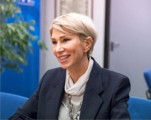 "Am reuºit sã eliberãm Bucureºtiul de mafia Firea-Pandele ºi alte judeþe þinute ani la rând sub bocancul unor baroni PSD despotici ca Opriºan la Vrancea, Felix Stroe la Constanþa, Bãdãlãu la Giurgiu sau Zetea la Maramureº", a scris vicepremierul Raluca Turcan, pe pagina oficialã de Facebook. "Am reuºit sã eliberãm Bucureºtiul de mafia Firea-Pandele ºi alte judeþe þinute ani la rând sub bocancul unor baroni PSD despotici ca Opriºan la Vrancea, Felix Stroe la Constanþa, Bãdãlãu la Giurgiu sau Zetea la Maramureº", a scris vicepremierul Raluca Turcan, pe pagina oficialã de Facebook.