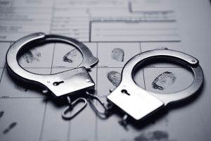 Presupus "mâncãtor de femei", adus la Bucureºti pentru audieri Presupus "mâncãtor de femei", adus la Bucureºti pentru audieri