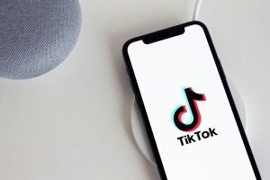 Ultimul termen limitã impus de SUA pentru vânzarea TikTok a trecut fãrã vreun efect Ultimul termen limitã impus de SUA pentru vânzarea TikTok a trecut fãrã vreun efect