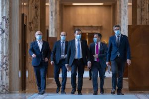 PSD a fãcut plângere la BEM împotriva PNL, Iohannis ºi Nicuºor Dan PSD a fãcut plângere la BEM împotriva PNL, Iohannis ºi Nicuºor Dan