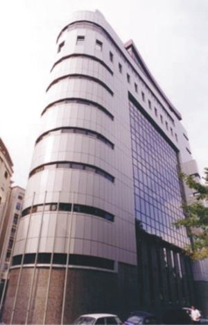 Peste jumătate din managerii zonali ai Loteriei refuză să recepţioneze noile echipamente Peste jumătate din managerii zonali ai Loteriei refuză să recepţioneze noile echipamente