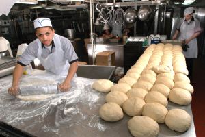 Constantă în ceea ce priveşte locurile de muncă vacante Constantă în ceea ce priveşte locurile de muncă vacante