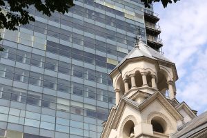 Piaţa noastră imobiliară a atras peste 20 de investitori internaţionali Piaţa noastră imobiliară a atras peste 20 de investitori internaţionali