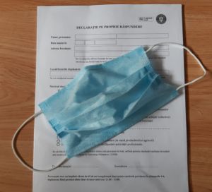 Măşti "de cumpărat" şi temperatură oscilantă Măşti "de cumpărat" şi temperatură oscilantă