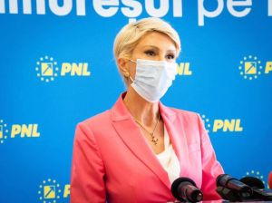 ''Guvernul a decis redeschiderea apelului pentru dotări şi echipamente medicale'' ''Guvernul a decis redeschiderea apelului pentru dotări şi echipamente medicale''