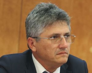 Dănuţ Păle Dănuţ Păle