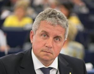 Daniel Buda Daniel Buda