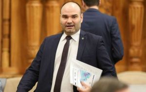AEP anunþã cã preºedintele Constantin-Florin Mituleþu-Buicã a fost depistat pozitiv cu COVID-19 AEP anunþã cã preºedintele Constantin-Florin Mituleþu-Buicã a fost depistat pozitiv cu COVID-19