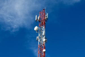 Decizia Suediei de interzicere a echipamentelor de telecomunicaþii chineze - posibilã încãlcare a legislaþiei UE ºi OMC Decizia Suediei de interzicere a echipamentelor de telecomunicaþii chineze - posibilã încãlcare a legislaþiei UE ºi OMC