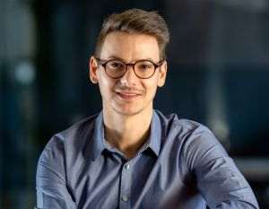 <i>Silviu Petran</i> <i>Silviu Petran</i>