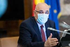 Raed Arafat anunþã crearea a trei noi baze pentru intervenþie montanã Raed Arafat anunþã crearea a trei noi baze pentru intervenþie montanã