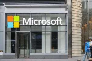 Microsoft organizeazã cea de-a opta ediþie a evenimentului Envision Forum Microsoft organizeazã cea de-a opta ediþie a evenimentului Envision Forum