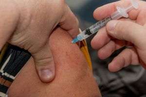 16% dintre angajaţi spun că s-au vaccinat deja împotriva Covid-19 şi 37% urmează în perioada următoare 16% dintre angajaţi spun că s-au vaccinat deja împotriva Covid-19 şi 37% urmează în perioada următoare