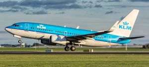 KLM aniversează 25 de ani de operare a rutei Bucureşti - Amsterdam KLM aniversează 25 de ani de operare a rutei Bucureşti - Amsterdam