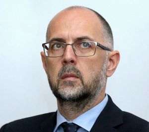 ''Când se va vota moţiunea, sunt convins că Vlad Voiculscu va avea solidaritatea coaliţiei'' ''Când se va vota moţiunea, sunt convins că Vlad Voiculscu va avea solidaritatea coaliţiei''