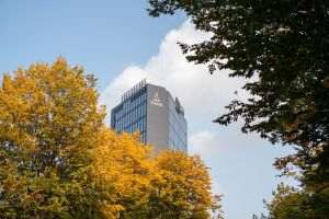 Cererea de birouri a scăzut la 50%, în pandemie Cererea de birouri a scăzut la 50%, în pandemie